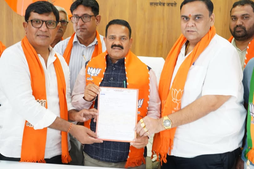 તા.૨૧-૦૪-૨૦૨૫ ના રોજ માંડવી વિધાનસભાના ધારાસભ્ય શ્રી કુંવરજીભાઇ હળપતિ સાહેબે સુરત જિલ્લા ભારતીય જનતા પાર્ટીના મહામંત્રી શ્રી જીગરભાઈ નાયકને જન્મદિવસની ખુબ ખુબ શુભકામનાઓ પાઠવી.